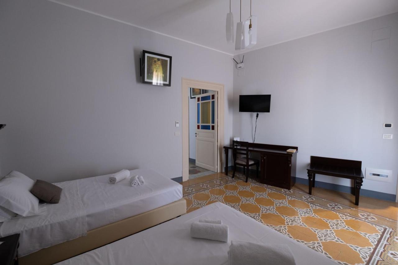 Hotel Borgo Di Ciaula Santa Flavia Exteriér fotografie